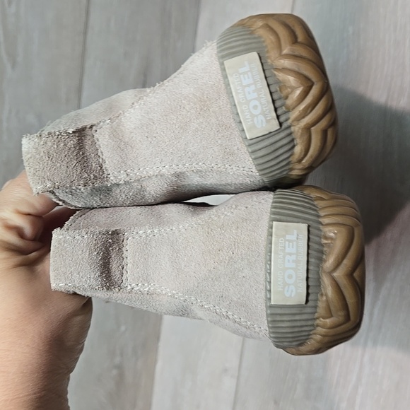 Sorel Taupe Out'N About Plus SoftAnkle Duck Rubber Leather Boots Shoes Sz 8.5 - Picture 7 of 13